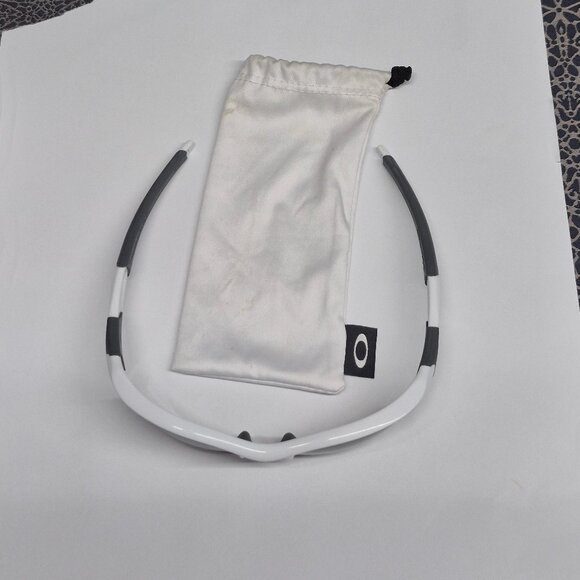 Oakley Flak - Picture 3 of 6